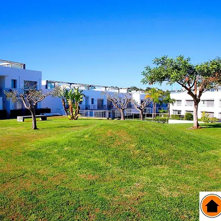 アパート Sophia, Terracos De